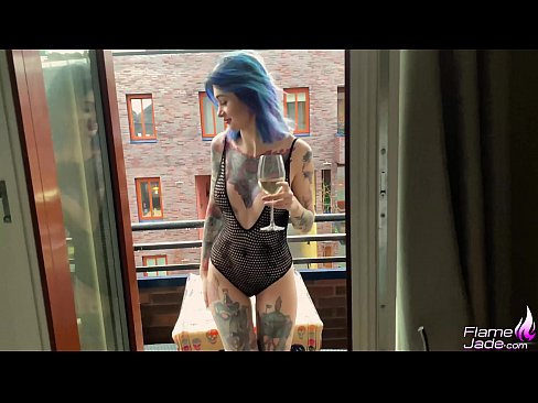 ❤️ Sjajna djevojka siše s gutljajem i strastveno jebe pod otvorenim nebom Seks video na hr.porn-mate.ru